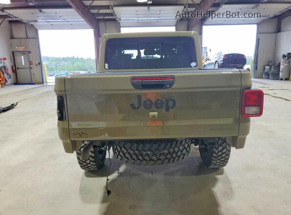 1C6PJTAG9SL546071 2025 JEEP GLADIATOR Tan Հետևի տեսք