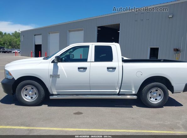 1C6RR6FG3JS272415 2018 RAM 1500 White 