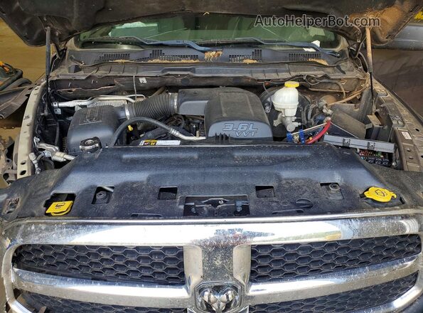 1C6RR6FG3JS324528 2018 RAM 1500 Charcoal 