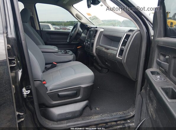 1C6RR6FG4LS124616 2020 RAM 1500 CLASSIC Black Вид салону спереду