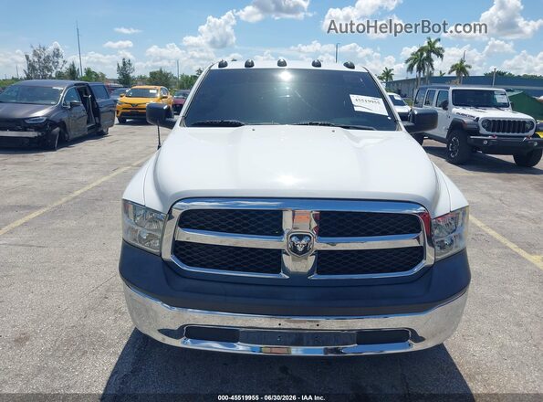 1C6RR6FG5HS540567 2017 RAM 1500 White Instrument cluster view