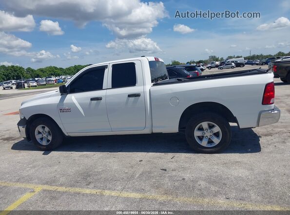 1C6RR6FG5HS540567 2017 RAM 1500 White 360 interior view