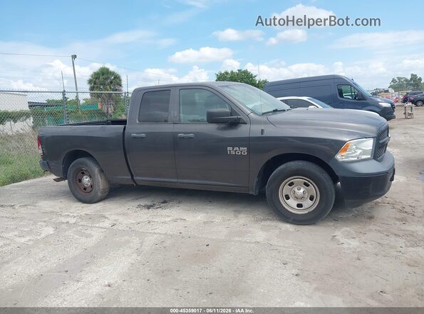 1C6RR6FG5HS703671 2017 RAM 1500 Серый Вид задней части салона