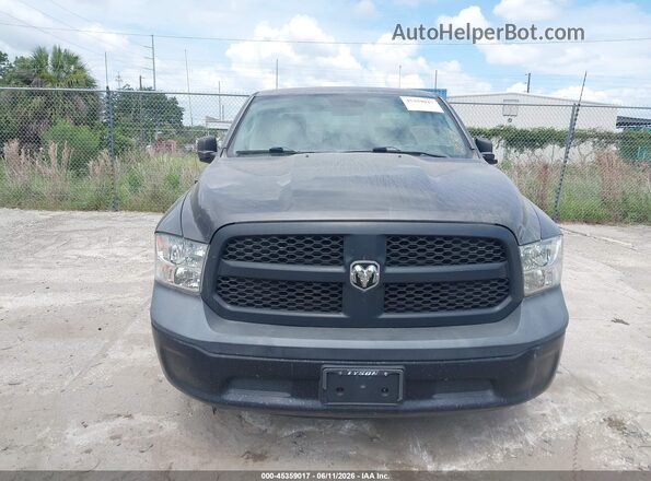1C6RR6FG5HS703671 2017 RAM 1500 Серый Вид щитка приборов