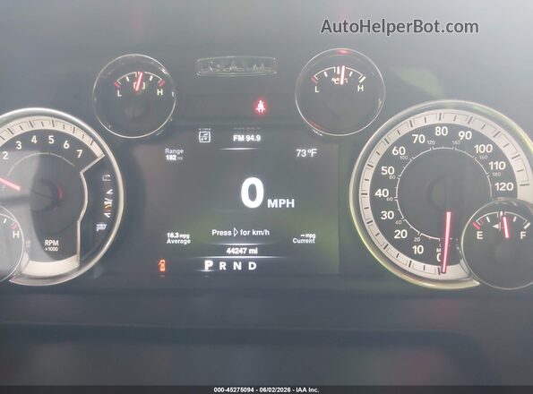 1C6RR6FG7MS548177 2021 RAM 1500 CLASSIC Blue Widok tylnych siedzeń