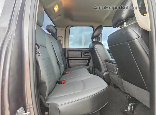 1C6RR6FGXMS512029 2021 RAM 1500 Серый Вид задних сидений