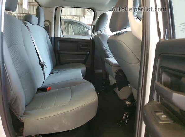 1C6RR6FT0LS147694 2020 RAM 1500 White უკანა სავარძლების ხედი