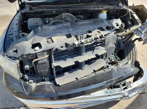 1C6RR6FT0LS151888 2020 RAM 1500 Black უკანა სალონის ხედი