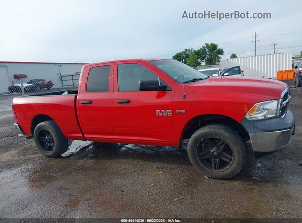 1C6RR6FT4HS744337 2017 RAM 1500 Red Սալոնի հետևի տեսք
