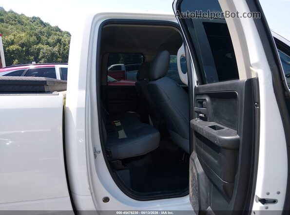 1C6RR6FT8JS244820 2018 RAM 1500 Белый Вид наклейки с VIN-кодом