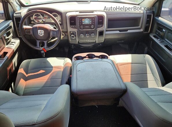 1C6RR6FT9HS512476 2017 RAM 1500 White Vista del salpicadero