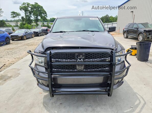 1C6RR6FTXJS193529 2018 RAM 1500 Gray Front view