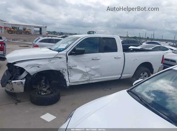 1C6RR6GG0GS143734 2016 RAM 1500 White Widok wnętrza 360 stopni