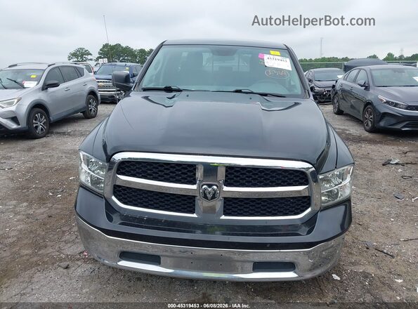 1C6RR6GG1JS317513 2018 RAM 1500 Black ხელსაწყოთა პანელის ხედი