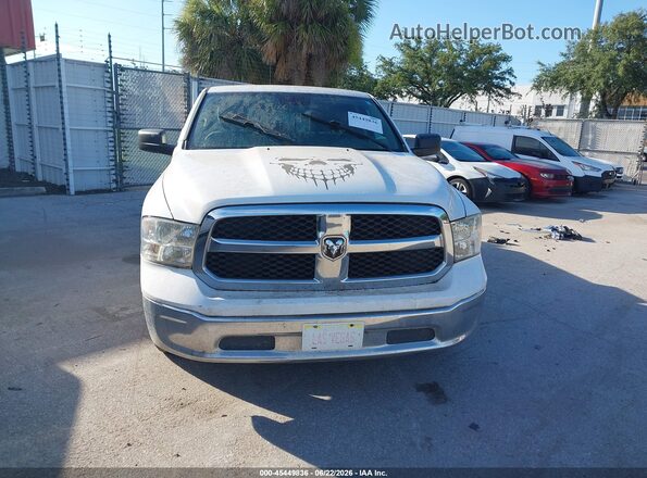 1C6RR6GG5HS804093 2017 RAM 1500 White Вид щитка приладів