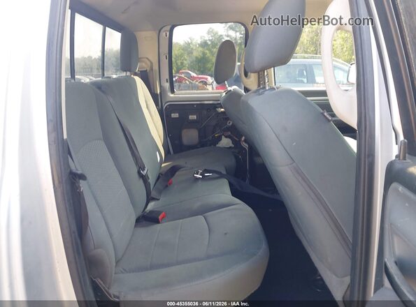 1C6RR6GG8GS297818 2016 RAM 1500 Silver Vista de la etiqueta del VIN