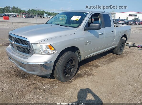 1C6RR6GG8GS297818 2016 RAM 1500 Silver Vista tres cuartos delantera izquierda