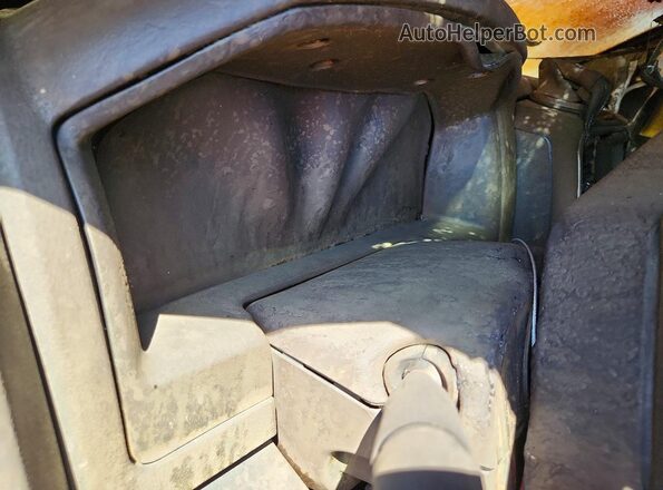 1C6RR6GT6JS123539 2018 RAM 1500 Silver Սարքավորումների վահանակի տեսք