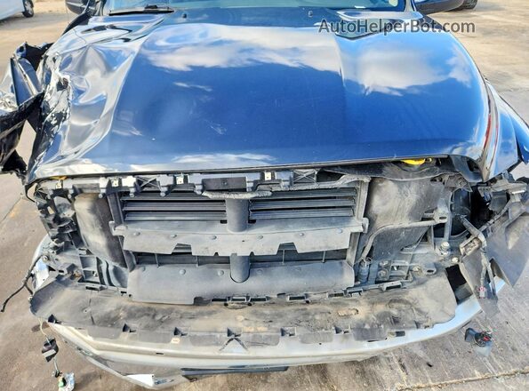 1C6RR6GTXGS201040 2016 RAM 1500 Black Rear interior view