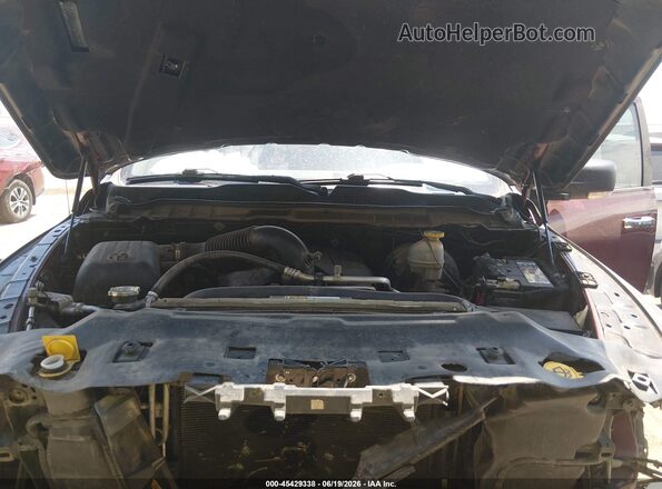 1C6RR6GTXHS856140 2017 RAM 1500 Темно-бордовый Вид сзади