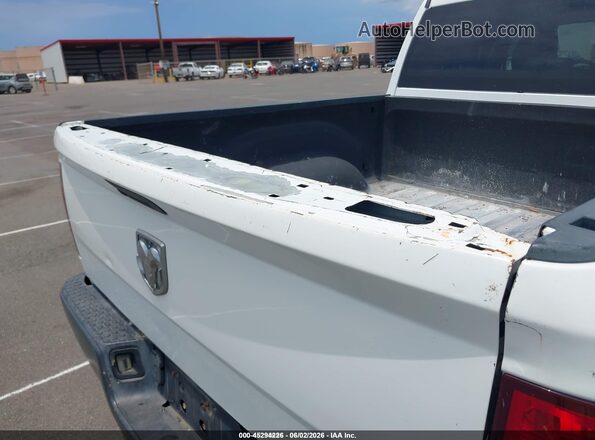 1C6RR6KG7JS296559 2018 RAM 1500 White 