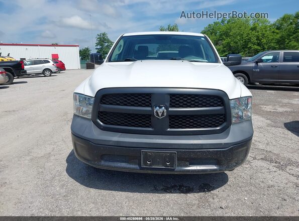 1C6RR6KG8JS303633 2018 RAM 1500 White Instrument cluster view