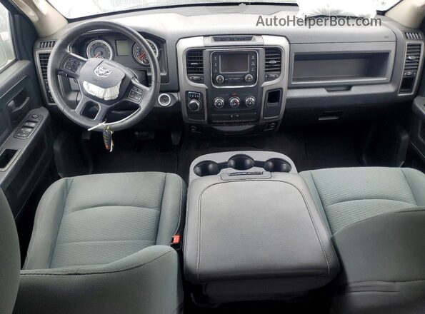 1C6RR6KGXGS275438 2016 RAM 1500 Black Вид панелі приладів