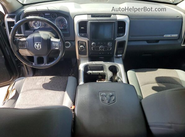 1C6RR6LG2GS107629 2016 RAM 1500 Black Dashboard view