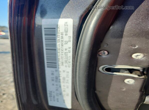 1C6RR6LG3JS105735 2018 RAM 1500 Gray Շարժիչի բաժամունքի տեսք