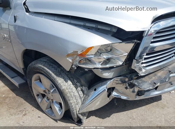 1C6RR6LG4HS514076 2017 RAM 1500 Silver Вид спереду