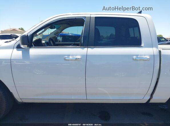 1C6RR6LG7JS336850 2018 RAM 1500 White Панорамний вид салону 360°