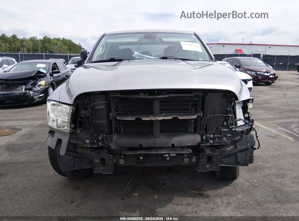 1C6RR6LG8PS574585 2023 RAM 1500 CLASSIC Gray Вид задньої частини салону