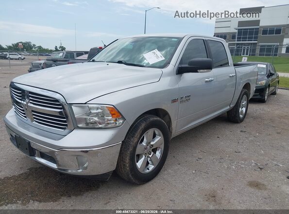 1C6RR6LT1HS556086 2017 RAM 1500 Серебряный Передняя левая четверть