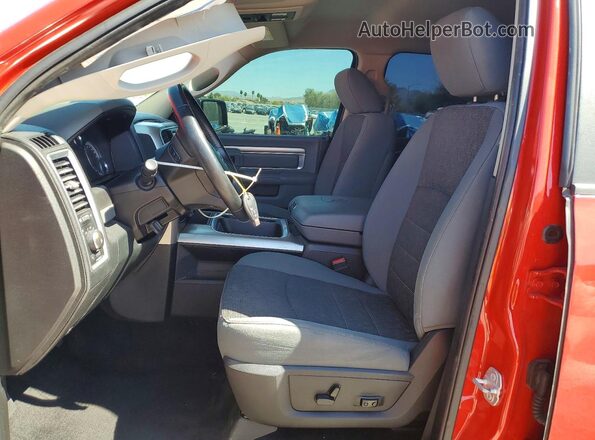 1C6RR6LT4HS582942 2017 RAM 1500 Red Widok wnętrza z przodu