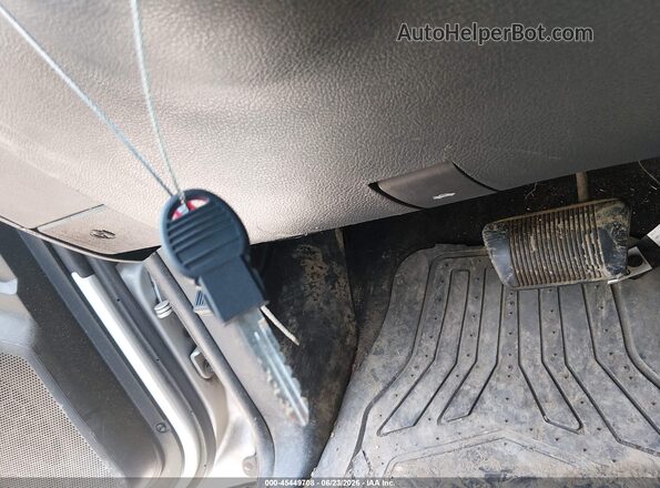 1C6RR6LT5GS209536 2016 RAM 1500 Silver წინა პანელის ხედი