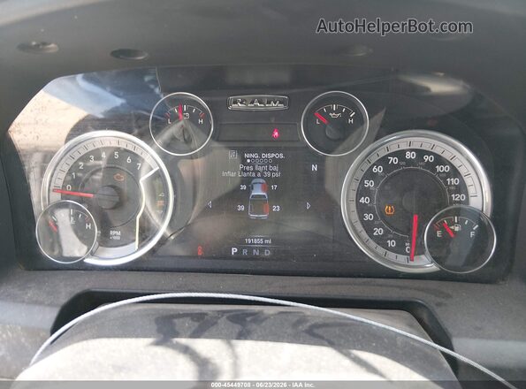1C6RR6LT5GS209536 2016 RAM 1500 Silver უკანა სავარძლების ხედი