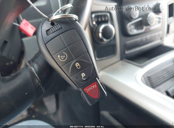 1C6RR6LT7HS533010 2017 RAM 1500 Maroon Առջևի վահանակի տեսք