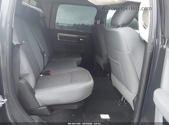 1C6RR6LT9HS524180 2017 RAM 1500 Black VIN sticker view