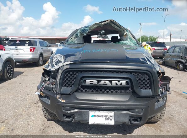 1C6RR6LT9KS692795 2019 RAM 1500 CLASSIC Черный Вид панели приборов