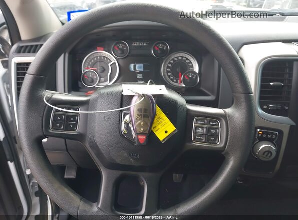 1C6RR6LTXLS151577 2020 RAM 1500 CLASSIC White Dashboard view