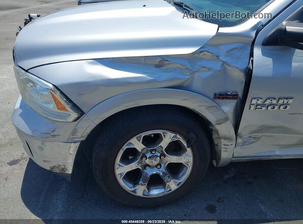1C6RR6NT3HS639743 2017 RAM 1500 Silver Вид спереду