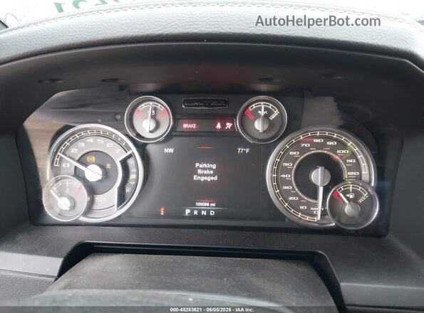 1C6RR6PT1HS609637 2017 RAM 1500 Gray Widok tylnych siedzeń