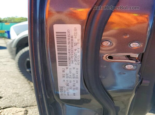 1C6RR7FG0HS702711 2017 RAM 1500 Gray Շարժիչի բաժամունքի տեսք