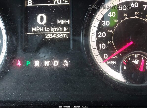 1C6RR7FG0JS297200 2018 RAM 1500 White 