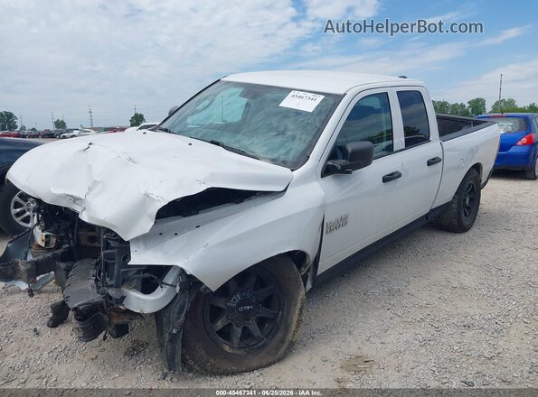 1C6RR7FG2HS712317 2017 RAM 1500 Белый Передняя левая четверть