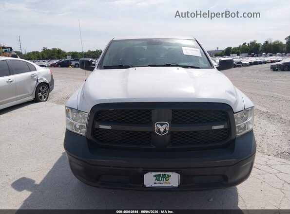 1C6RR7FG2JS152160 2018 RAM 1500 White Սարքավորումների վահանակի տեսք