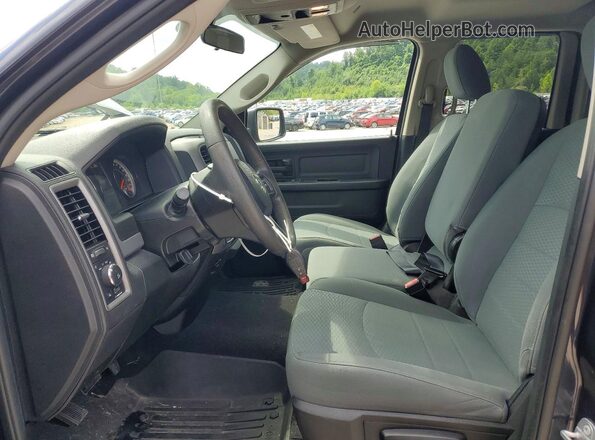 1C6RR7FG3JS320307 2018 RAM 1500 Charcoal Front interior view