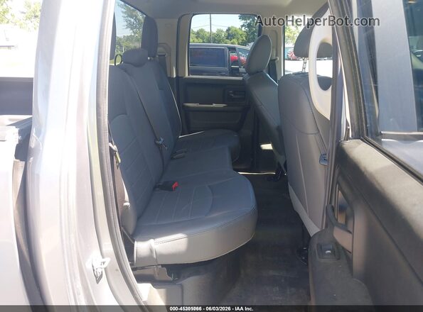 1C6RR7FG3LS155555 2020 RAM 1500 CLASSIC Gray VIN sticker view