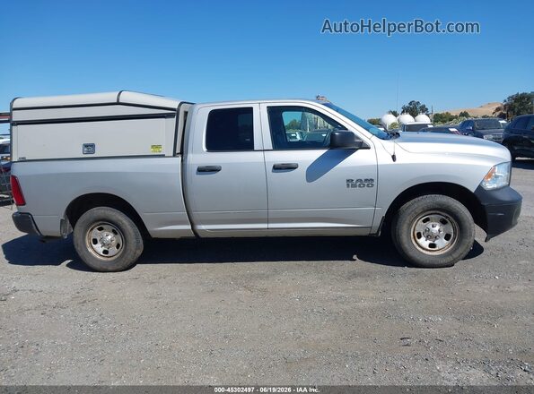 1C6RR7FG4JS326102 2018 RAM 1500 Silver 