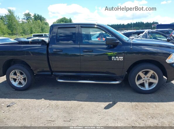 1C6RR7FG5JS209919 2018 RAM 1500 Black Вид задньої частини салону